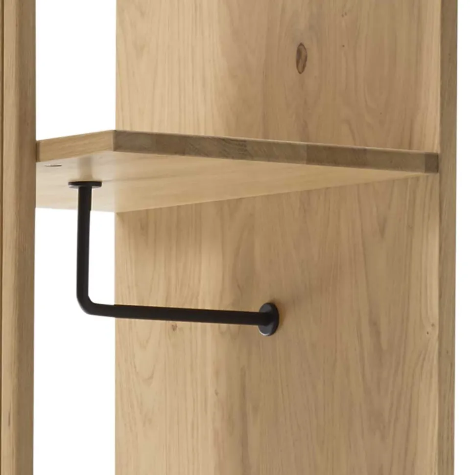 Garderobe Baroona