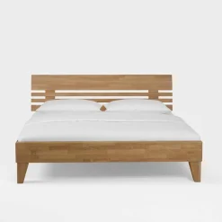 Holzbett Inny