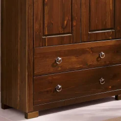 Holzschrank Maseria