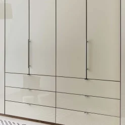 Kleiderschrank Flatbay