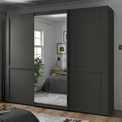 Kleiderschrank mit Schiebetüren Hierro