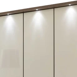 Kleiderschrank This