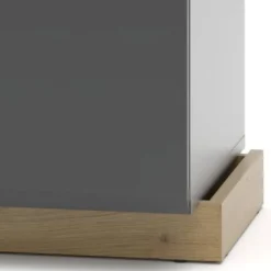 Kleiner Schrank Yarisis