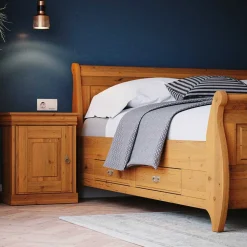 Landhaus Bett 140x200 cm Rovert
