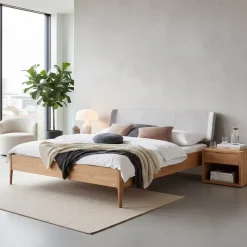 Massives Doppelbett Nowy