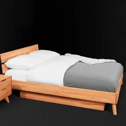 Massives Holzbett Stenov
