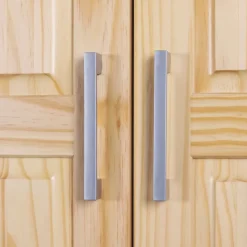 Massivholz-Kleiderschrank Classico