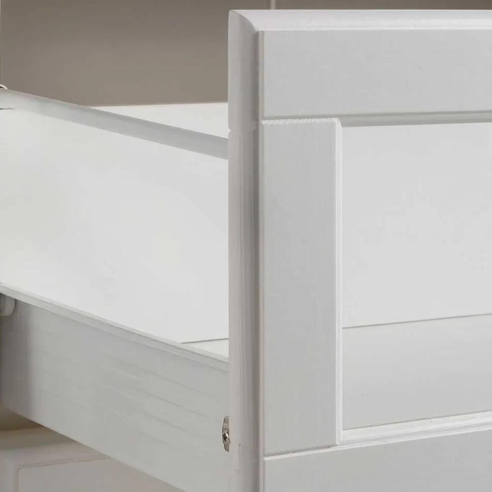 Massivholzschrank Henjov