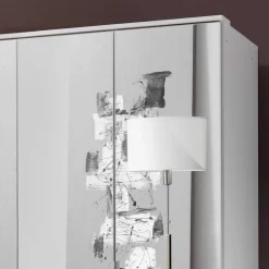 Schrank Letla