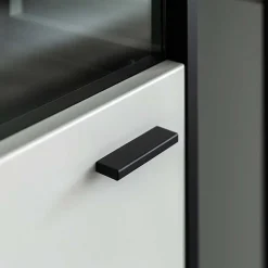 Schrank Vitrine Ukai