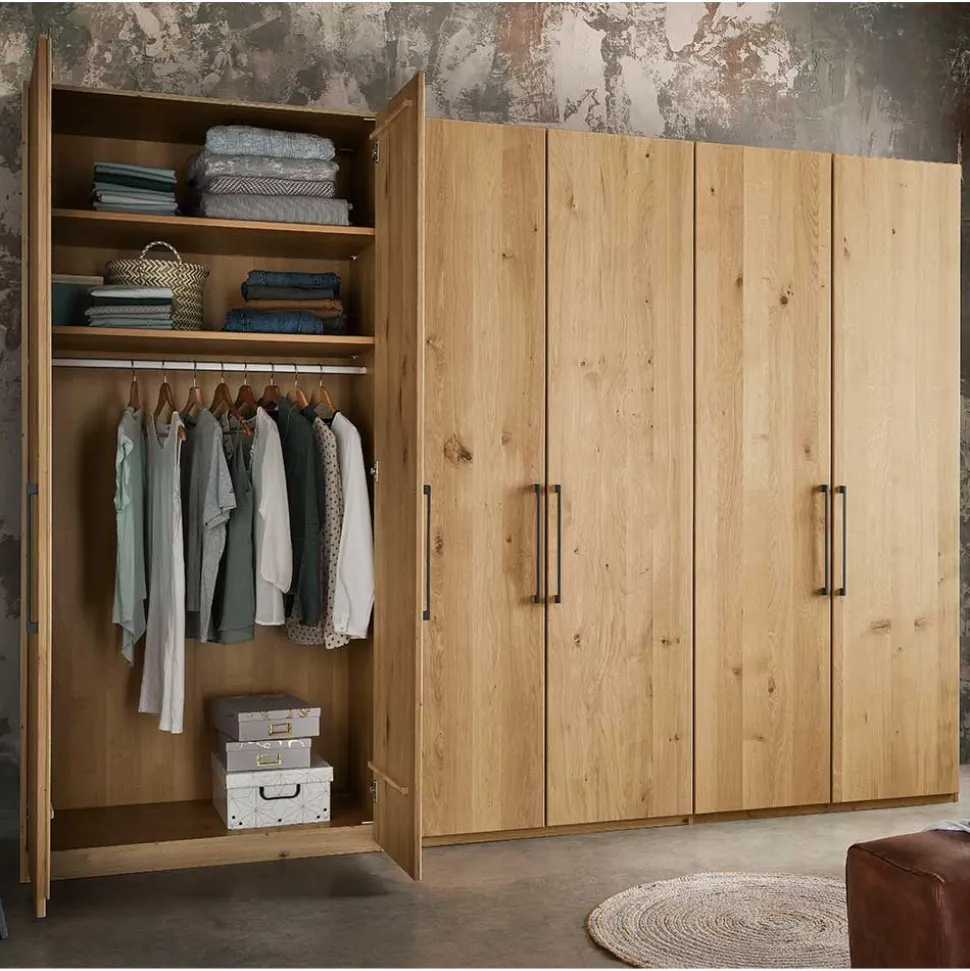 XL Kleiderschrank Kosra